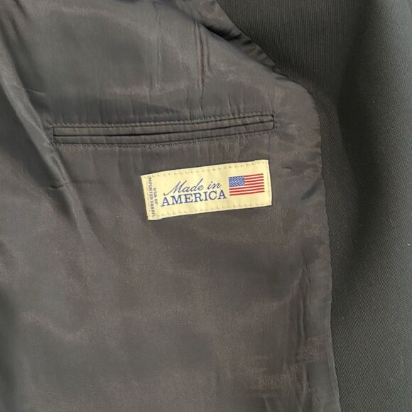 Orvis Blazer Jacket Navy Blue Men’s Size 46 Long Three Button Gold Buttons - Picture 4 of 11